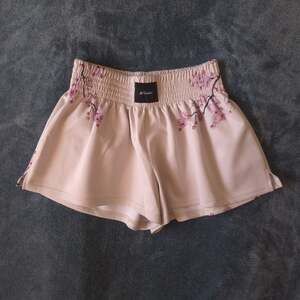 Kinetic Kings Women’s Sakura Boxing Gym Shorts Elastic Waist L - Cherry Blossom